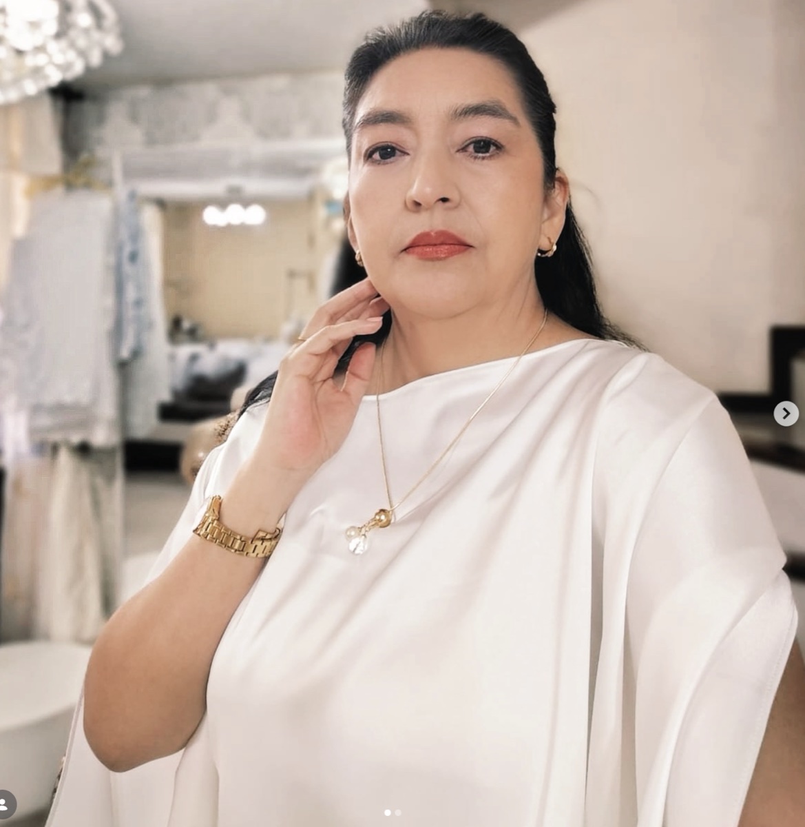 Dora Poveda, directora y diseñadora de vestidos de novia